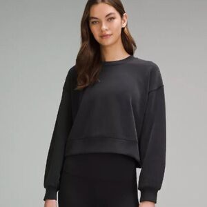 Women's Black Lululemon soft stream sweatshirt